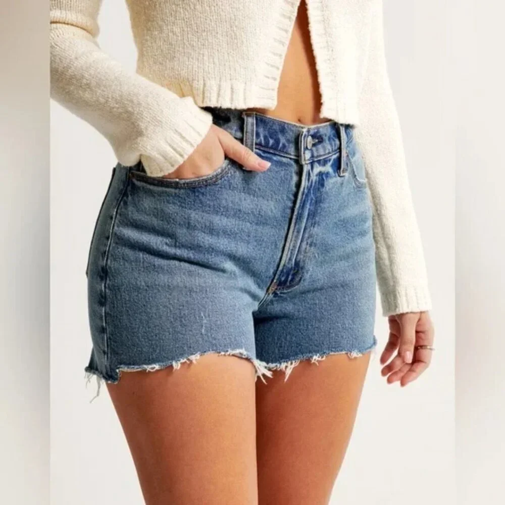 Abercrombie & Fitch High Rise Mom Shorts Size 33 - Picture 1 of 10
